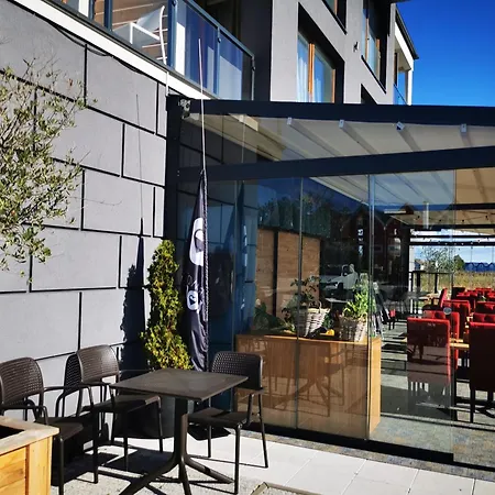 Blue Ii Parking Basen Sauna דירה