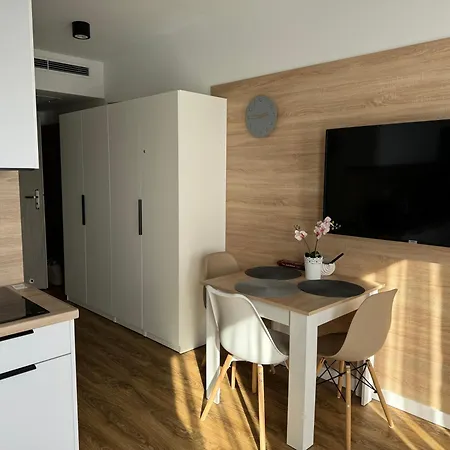 Blue Ii Parking Basen Sauna סרבינובו