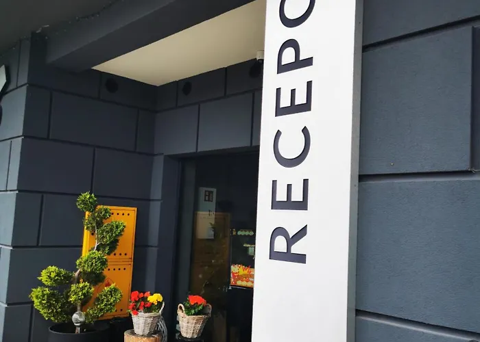 Lägenhet Blue Ii Parking Basen Sauna